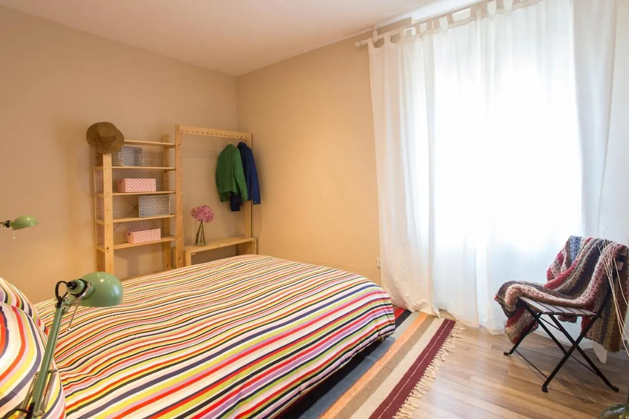 Can 33 Apartamento Ripoll España